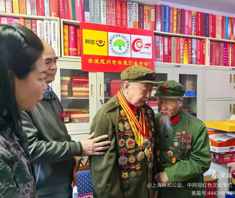 看望慰问共和国第一代战机大队长、共和国功勋获得者、开国将士——孙佑民(图7)