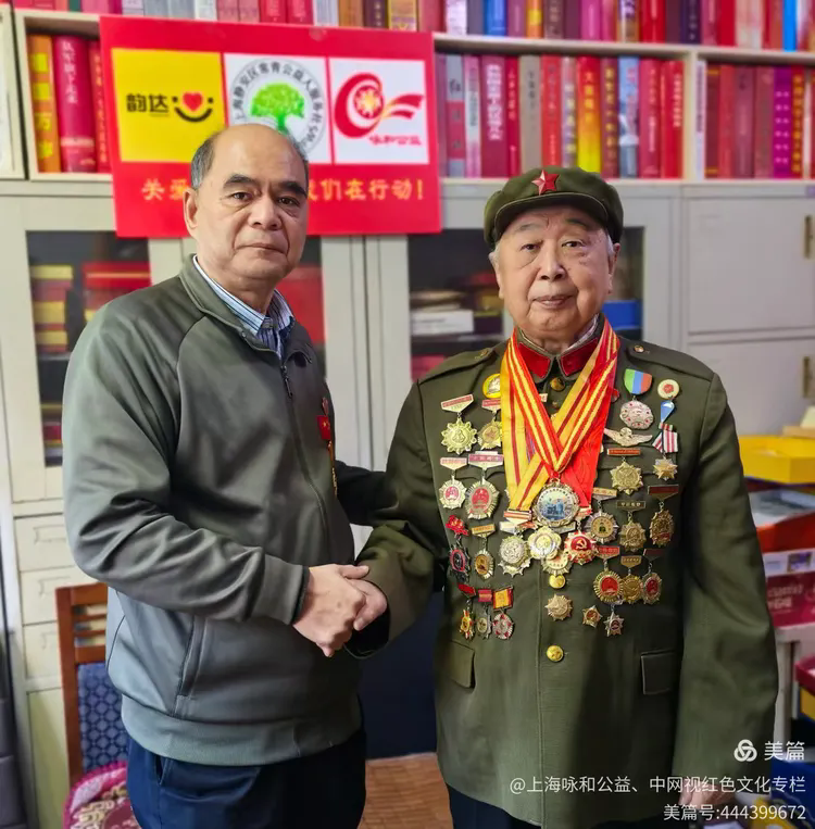 看望慰问共和国第一代战机大队长、共和国功勋获得者、开国将士——孙佑民(图5)